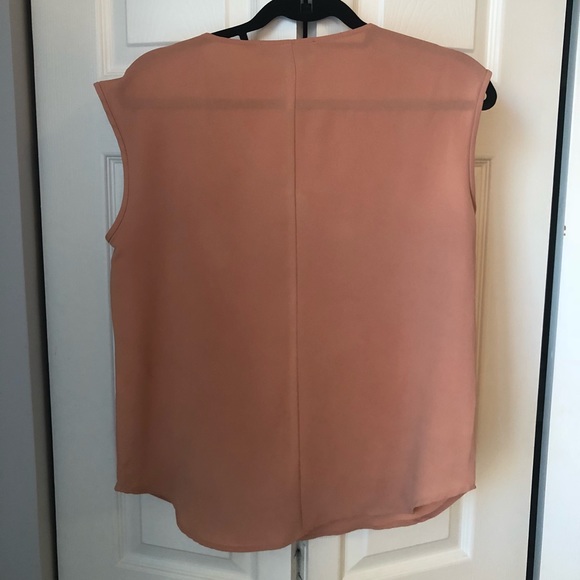 Cute Orange Top 🔥 - Picture 4 of 4